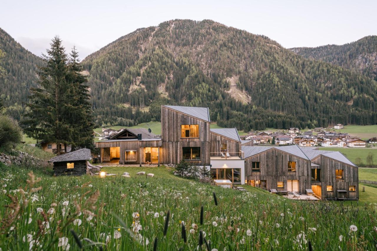 Apparthotel Bio Natur Refugium Blaslahof Santa Maddalena in Casies Exterior foto